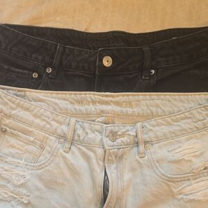 American Eagle Outfitters Women's Black and Light Blue Distressed Jeans